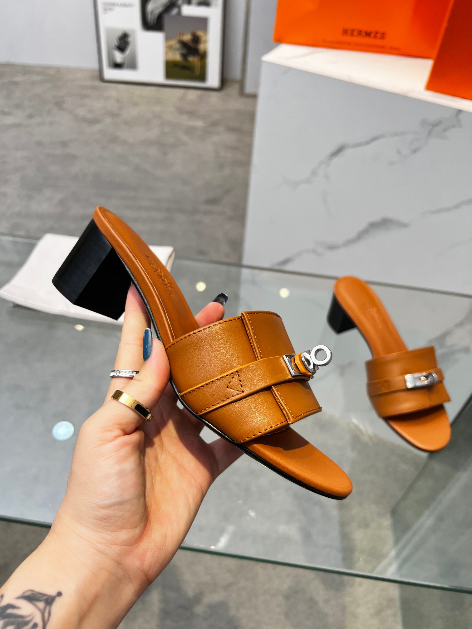Hermes early spring new sandals