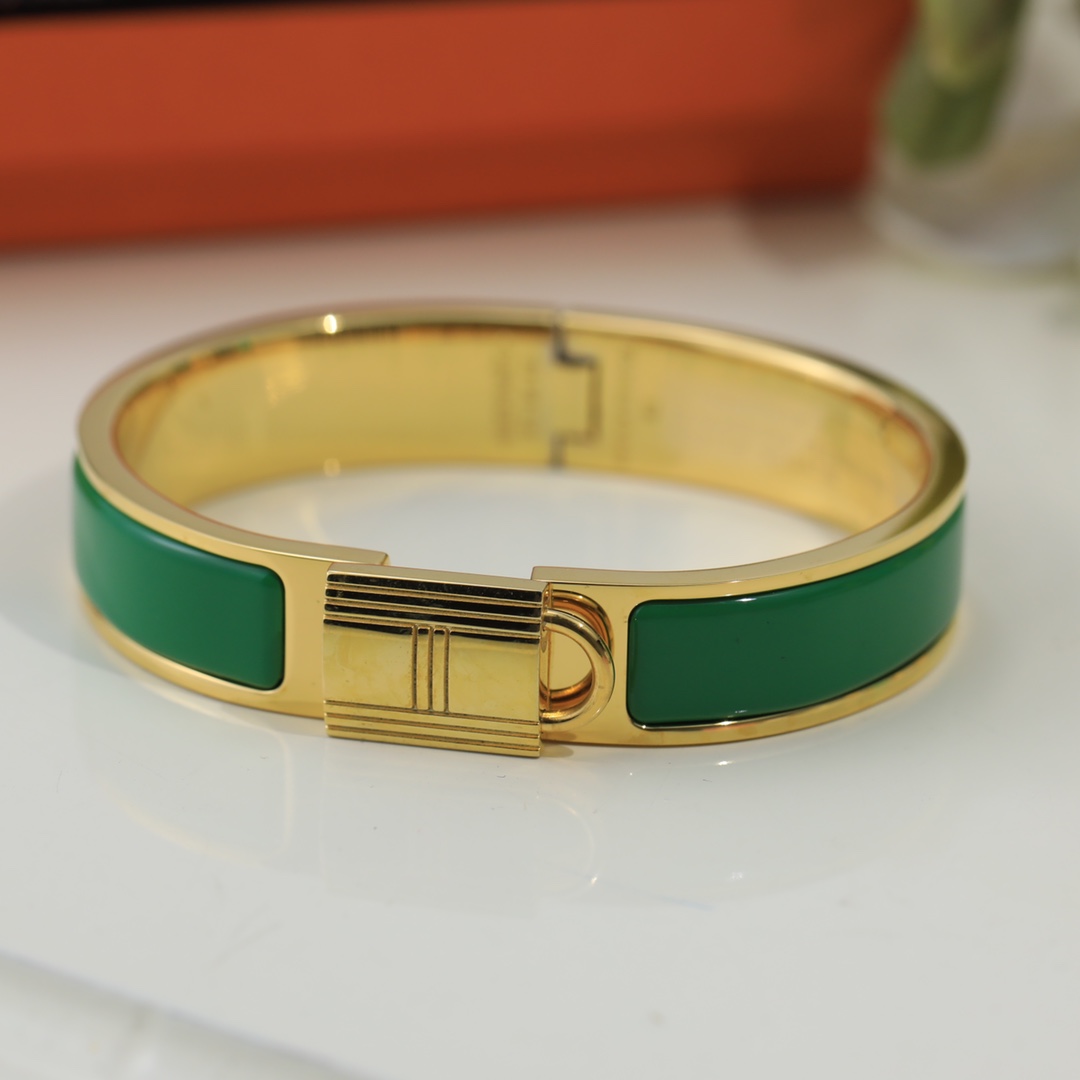 Hermes bracelet