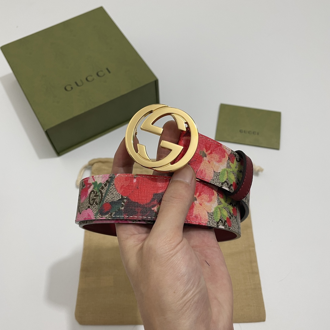 GUCCI counter style geranium safflower