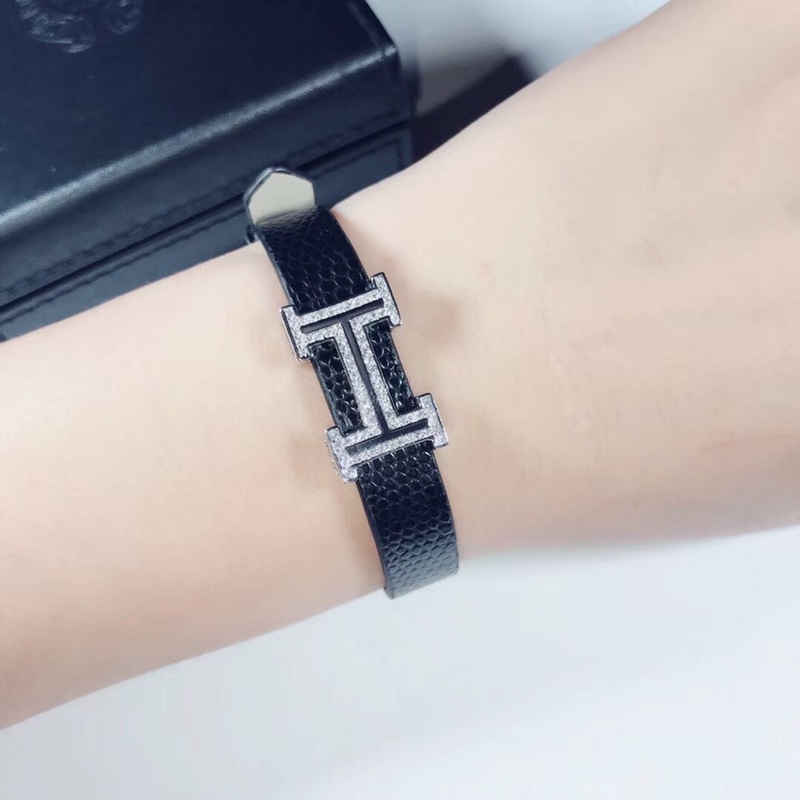 Hermes bracelet