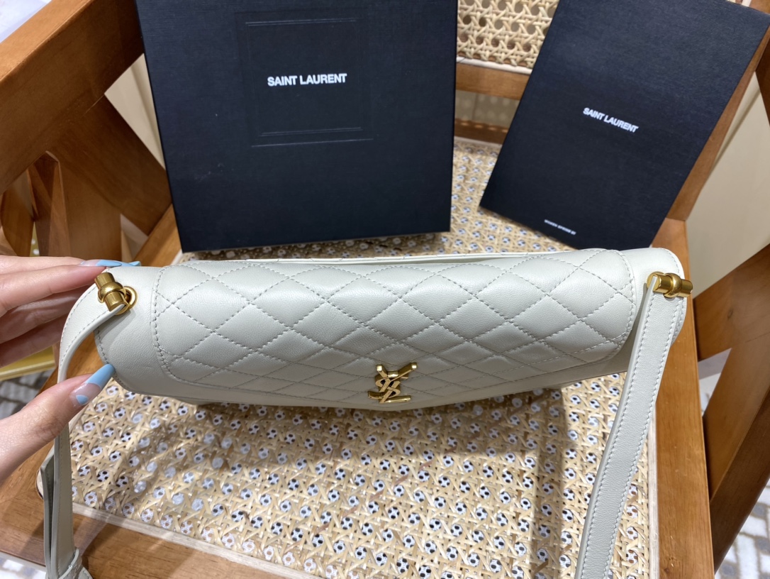 SAINT LAURENT【𝗚𝗔𝗕𝗬】 #668863