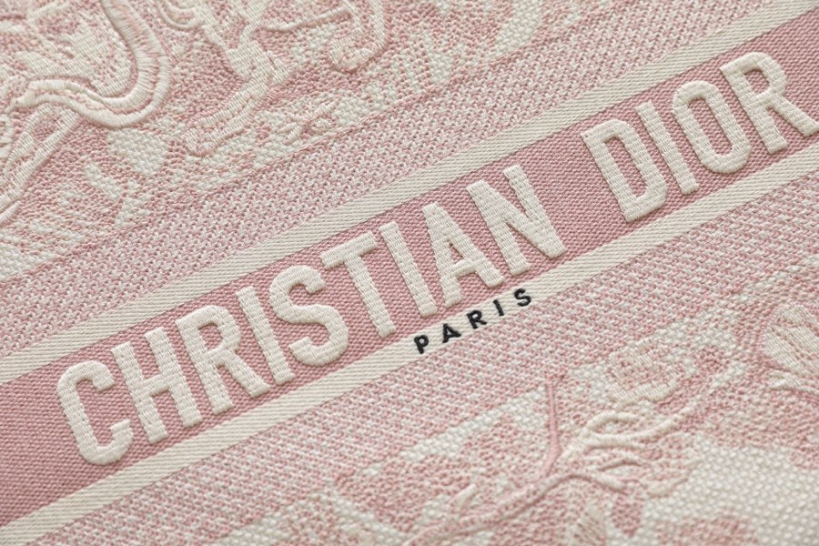 DIOR TOTE Pink Tiger