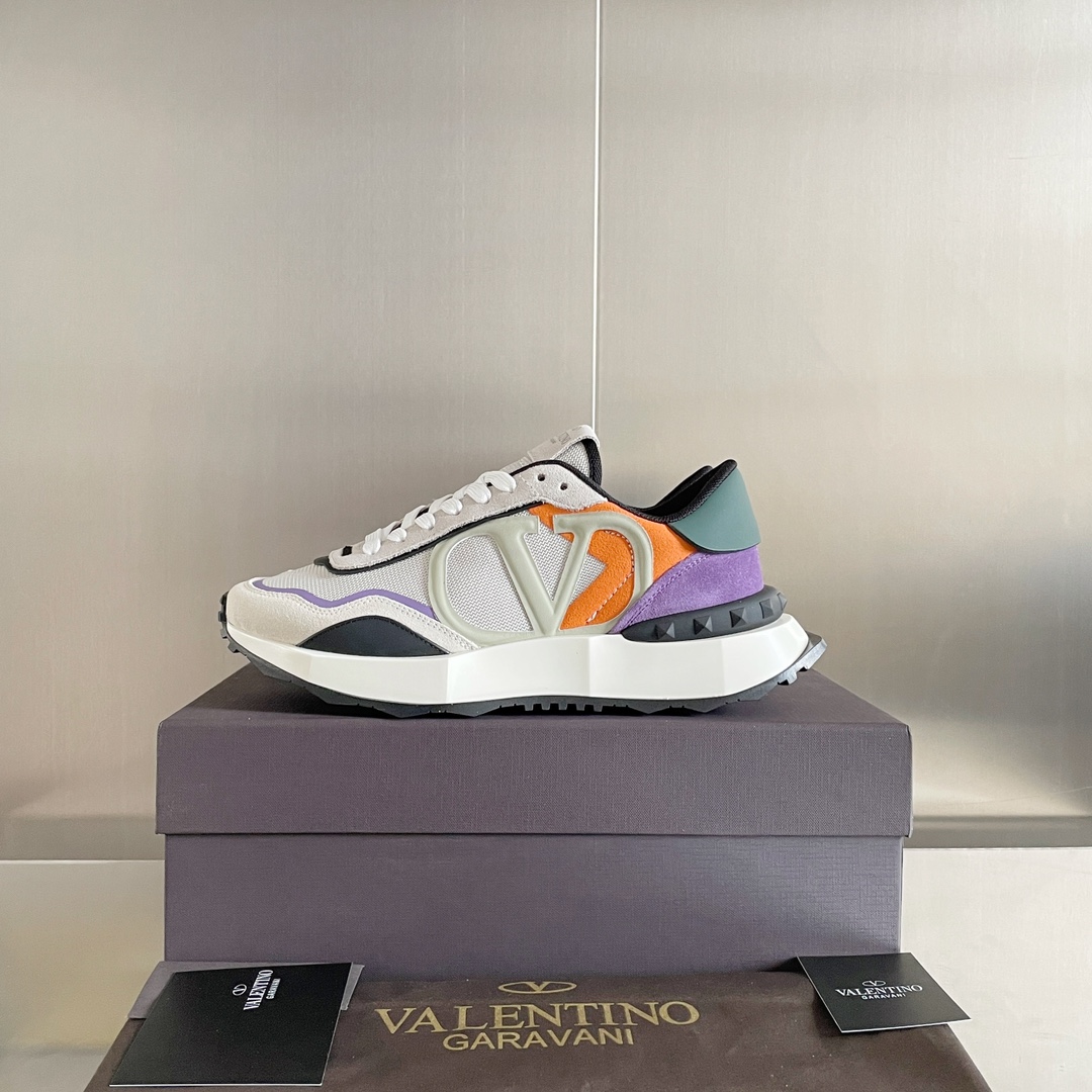 【Valentino】𝟐𝟎𝟐𝟏/𝐒𝐒 𝐧𝐞𝐰  Valentino new NETRUNNER series casual air cushion sports shoes