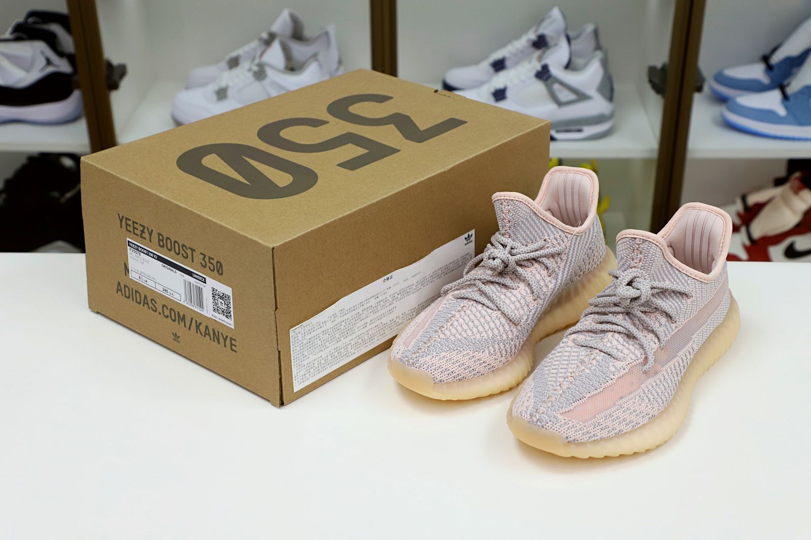 YEEZY BOOST 350 V2 SYNTH NON-REFLECTIVE