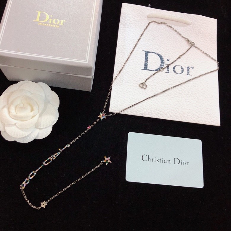 Dior necklace