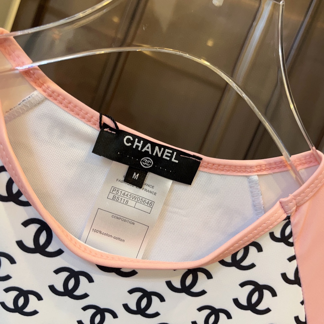 Chanel New scuba diving suits Beware of the swimming costume Bikini