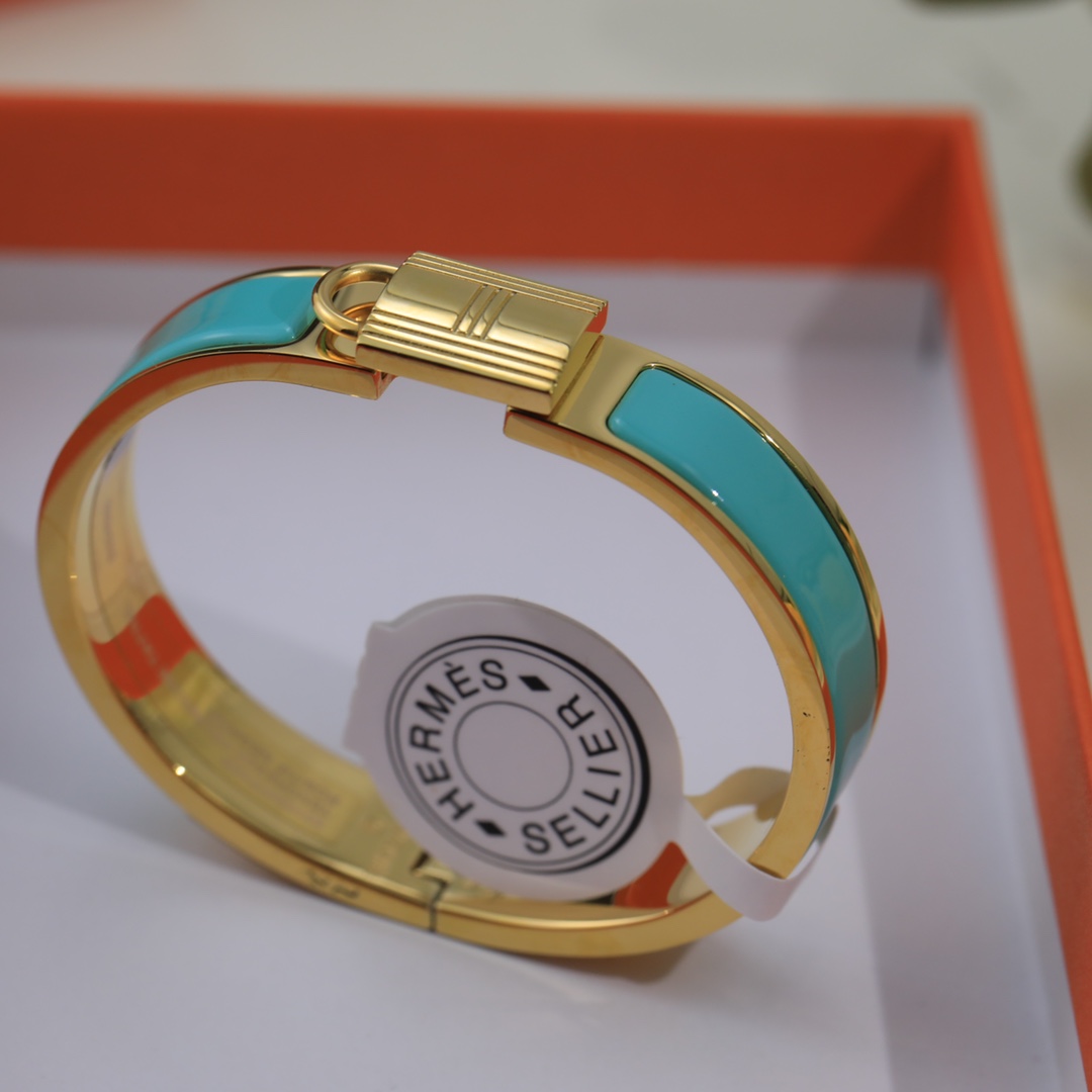 Hermes bracelet