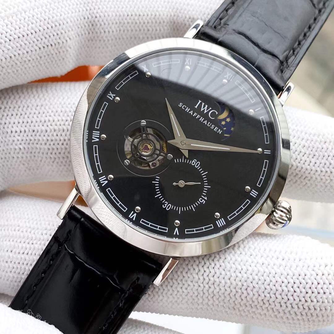 IWC- Vanguard - Men's Watch Mechanical Automatic Movement Mineralized Glass 316L Stainless Steel Case