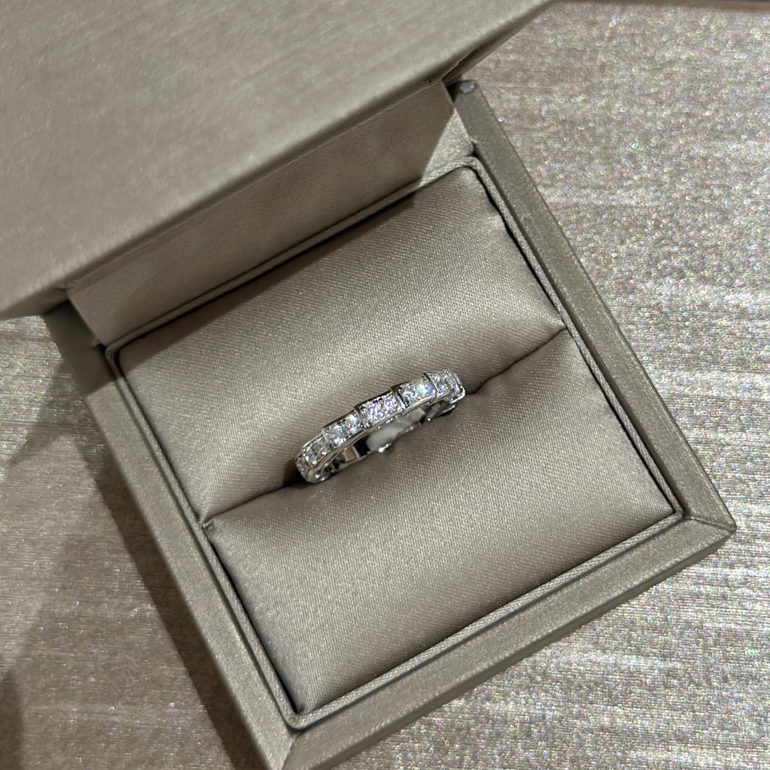 BVLGARI ring