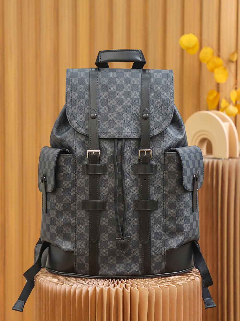Louis Vuitton 𝐂𝐇𝐑𝐈𝐒𝐓𝐎𝐏𝐇𝐄𝐑 Backpack N41379