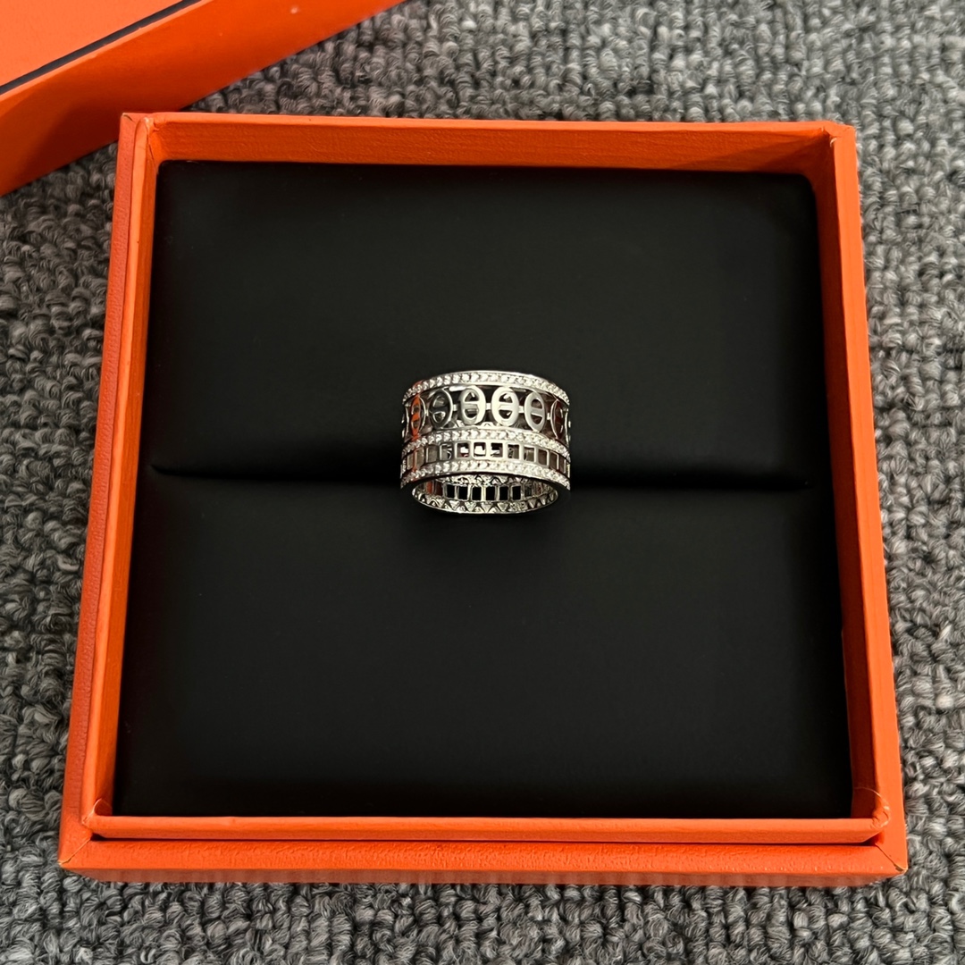 Hermes Rings