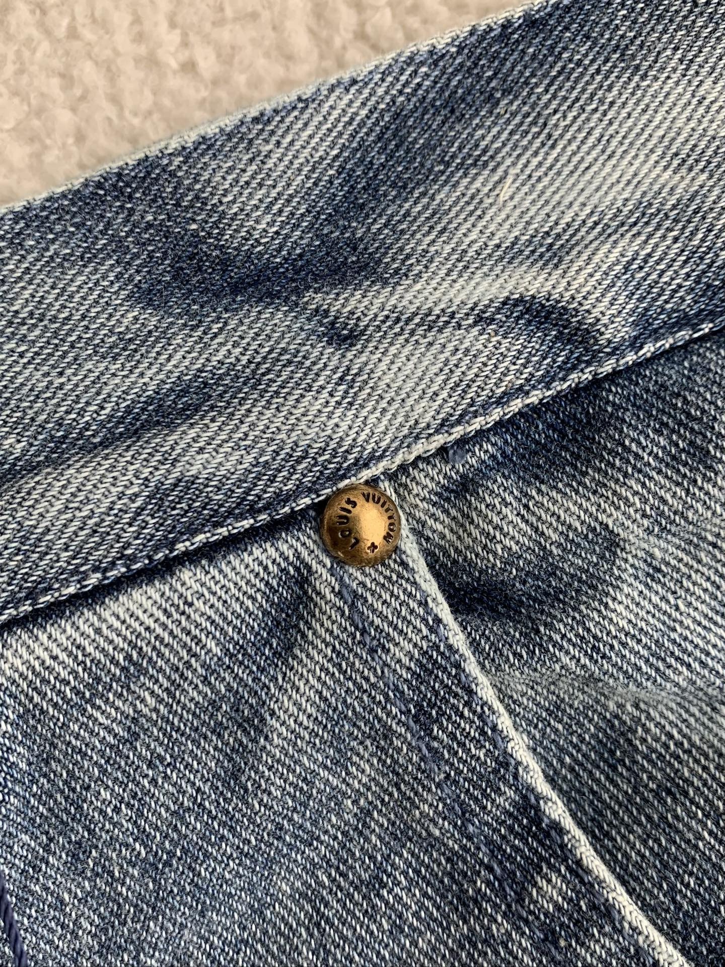 LOUIS VUITTON Jean shorts