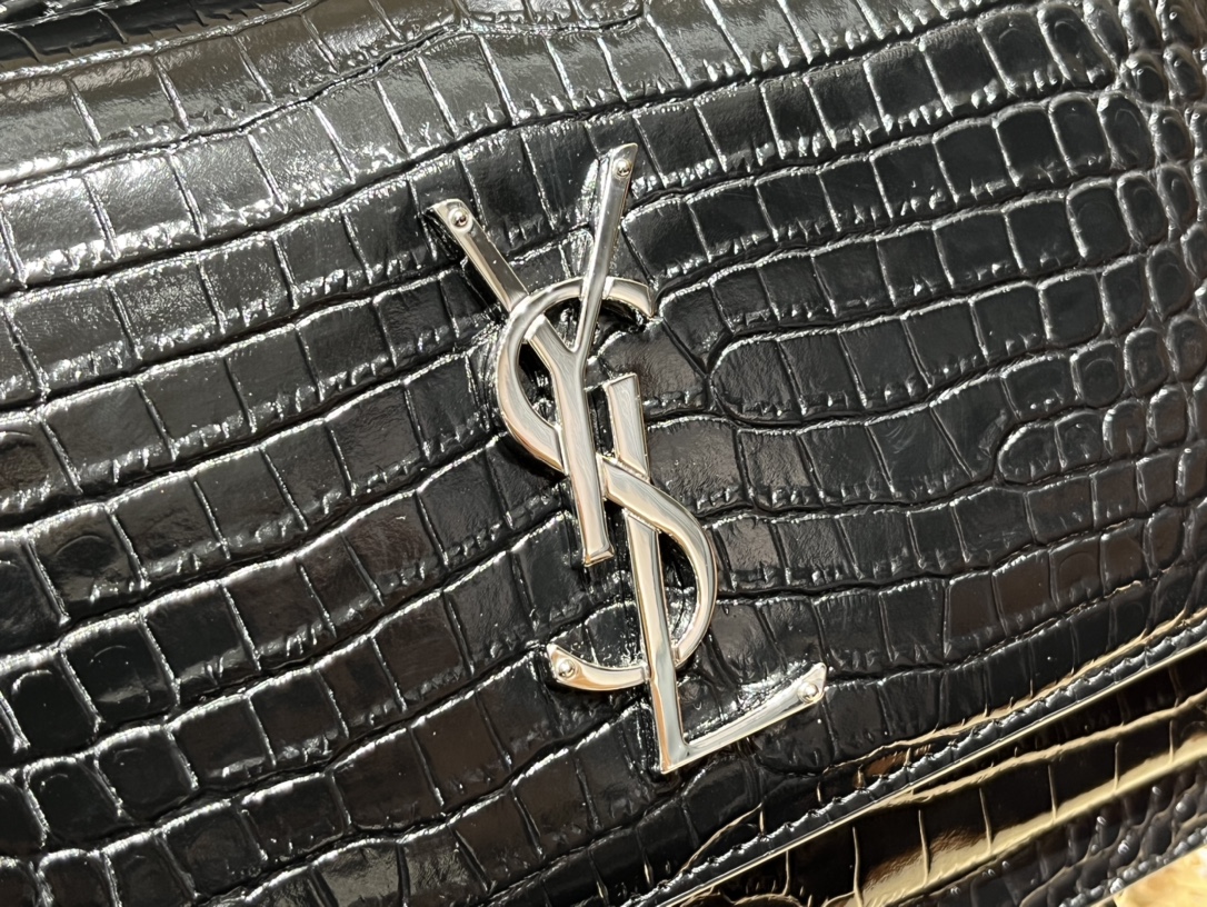 SAINT LAURENT #𝑺𝒖𝒏𝒔𝒆𝒕 𝑾𝒐𝒄#533026 original leather E.JD