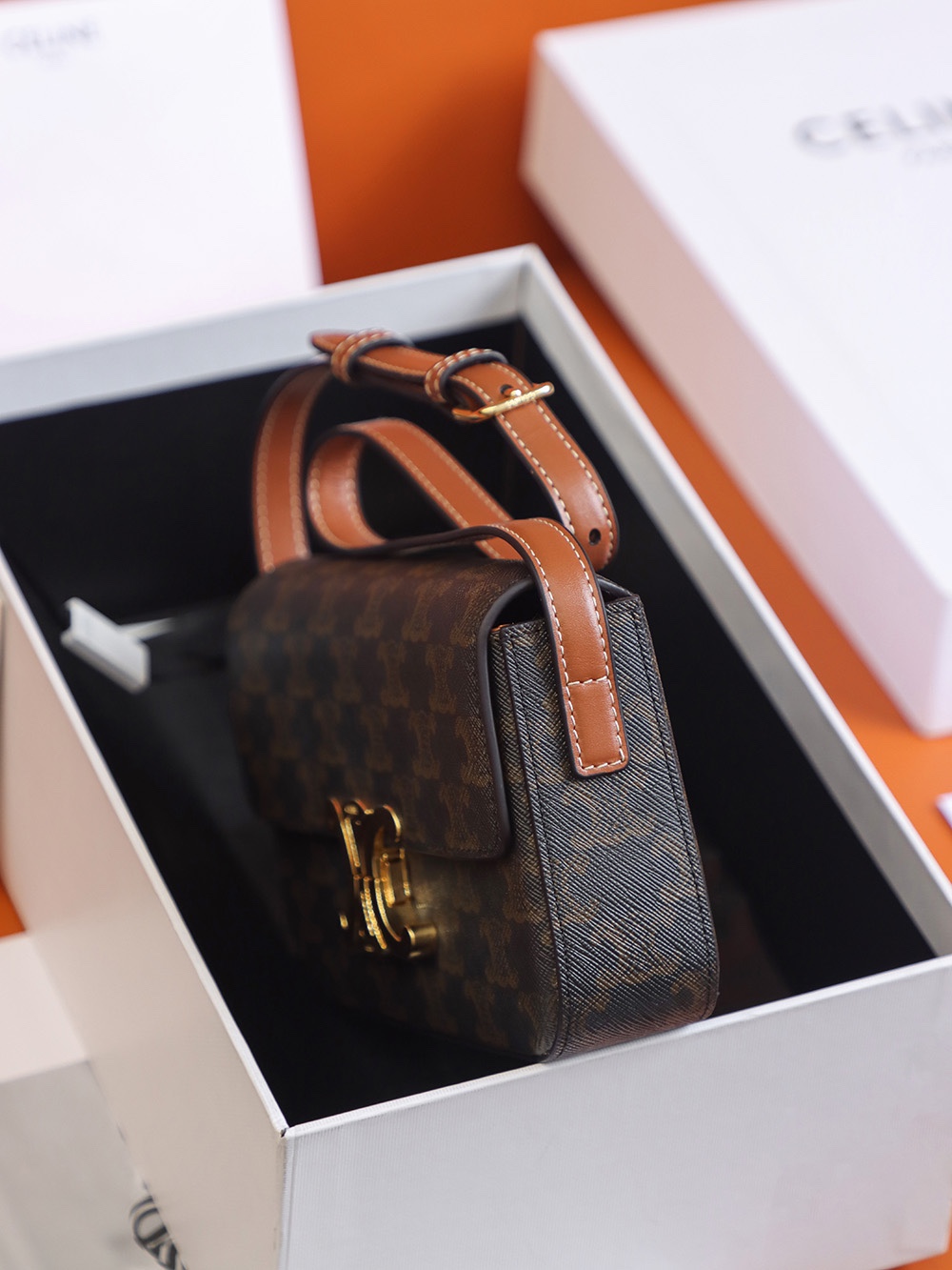 𝐂𝐞𝐥𝐢𝐧𝐞 𝙏𝙍𝙄𝙊𝙈𝙋𝙃𝙀 Arc de Triomphe #194142