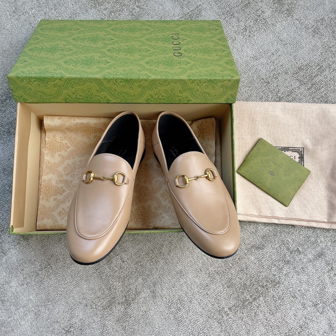 Gucci Super classic leather style mixed sheepskin leather leather sole horsebit buckle single shoes skin tone