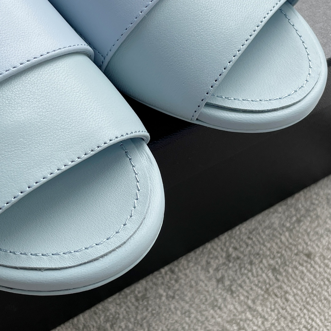 CHANEL Chanel slippers pearl leather strips and small diamond combination imported A grade sheepskin