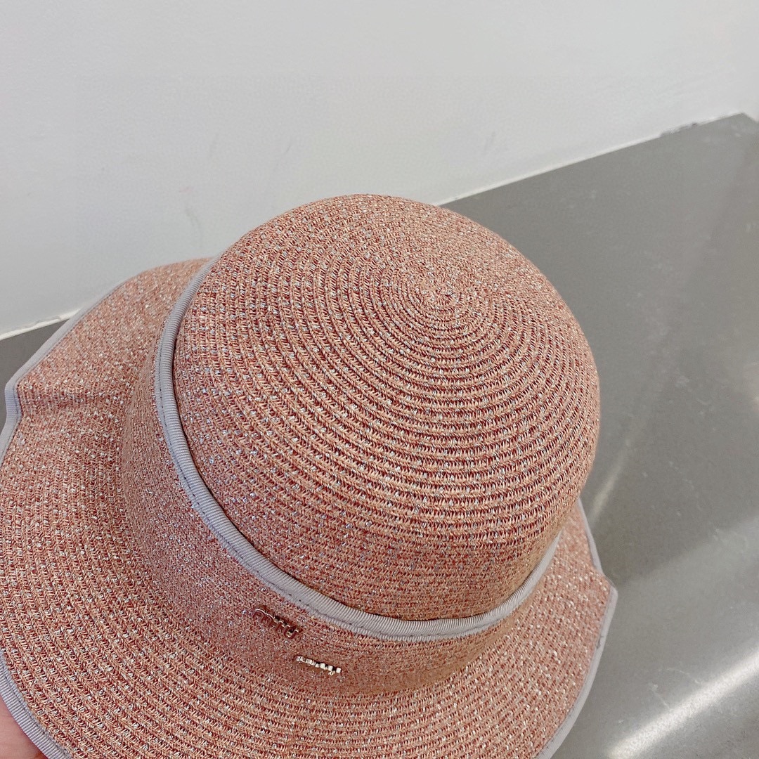 MIU MIU summer new straw hats, sun hats