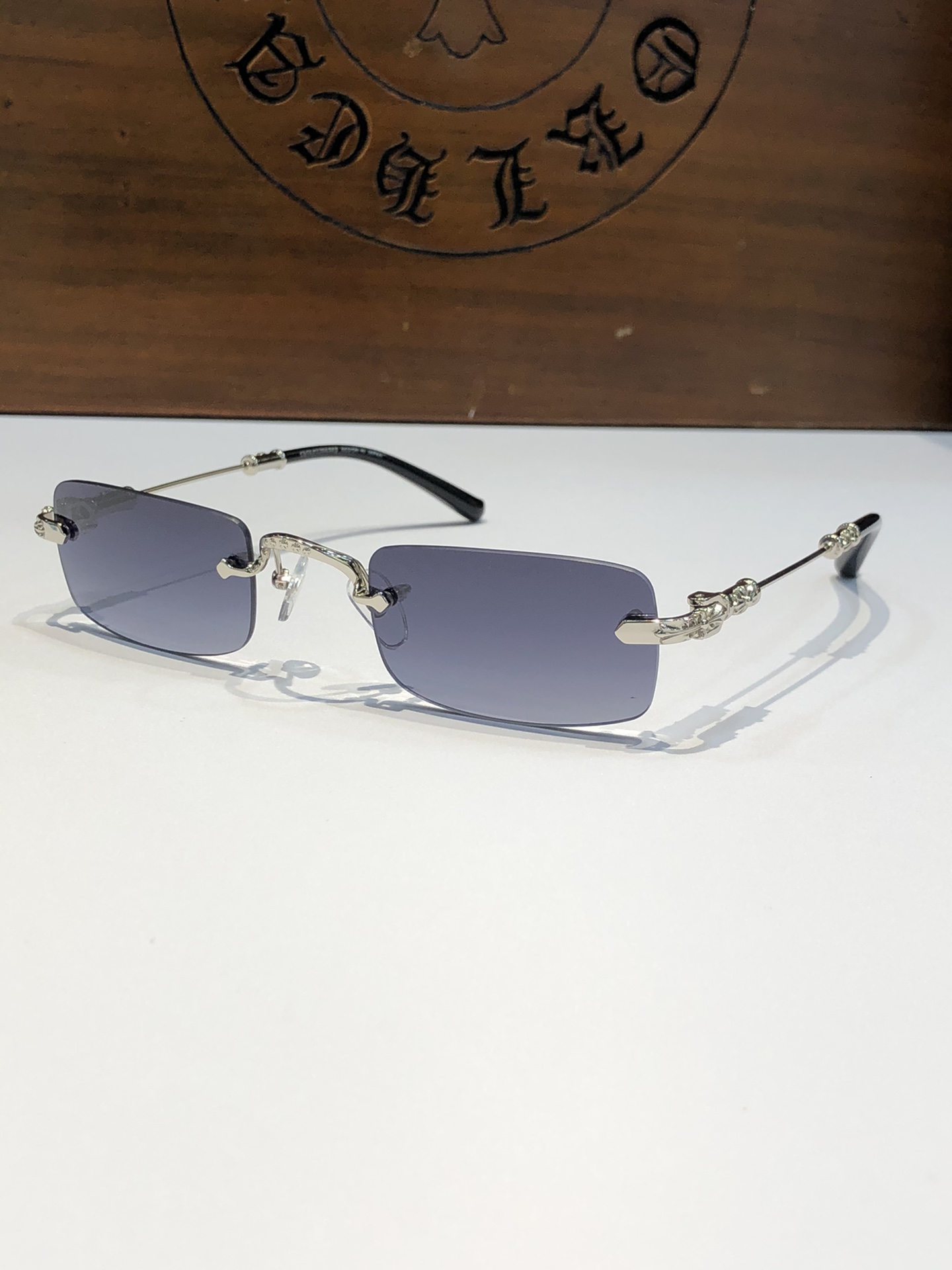 CHROME HEART PILLIS