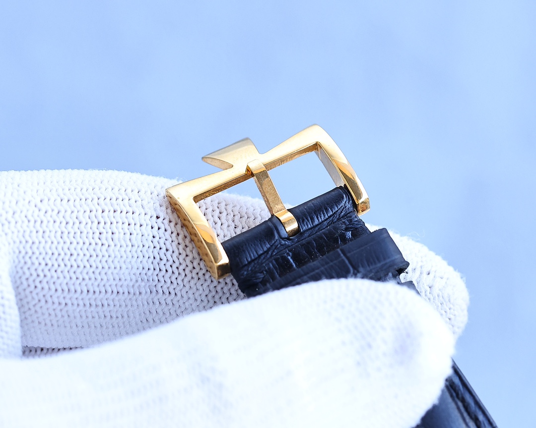 Vacheron Constantin Métiers d'Art Elégance Sartoriale collection