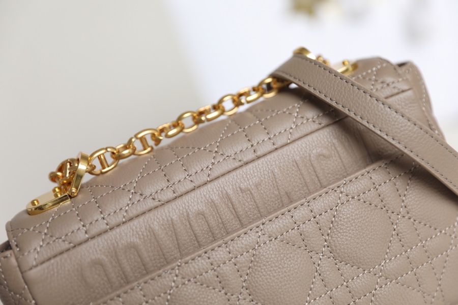 [DlOR CARO] Brown soft cow leather rattan check DR- 581