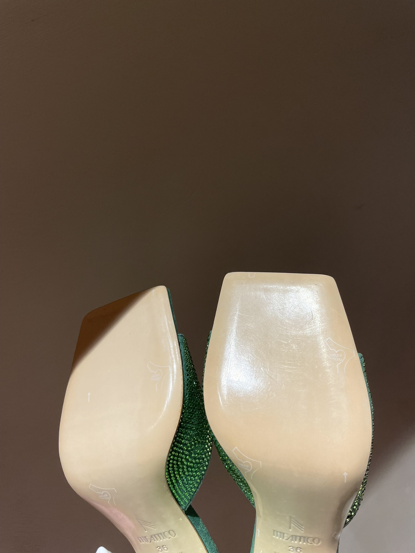 TheAttico | 𝟐𝟎𝟐𝟐𝟐/𝐒𝐒 𝐧𝐞𝐰 Spring/Summer 2021 collection The Attico personality triangle heel high heel sandals