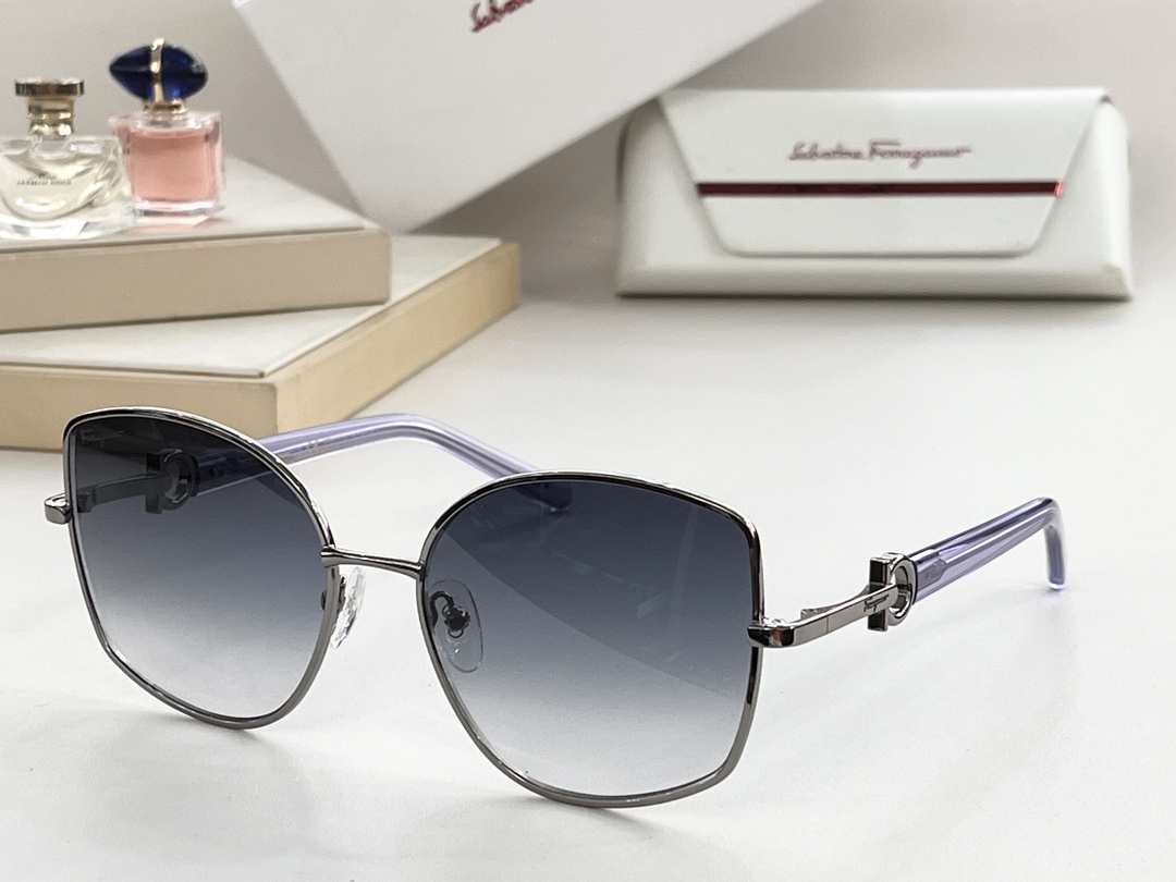 Salvatore ferragam* Ferragam 💚💚💚MODEL: SF304S