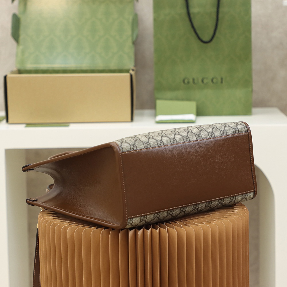 GUCCI  𝙏𝙤𝙩𝙚  #659983#