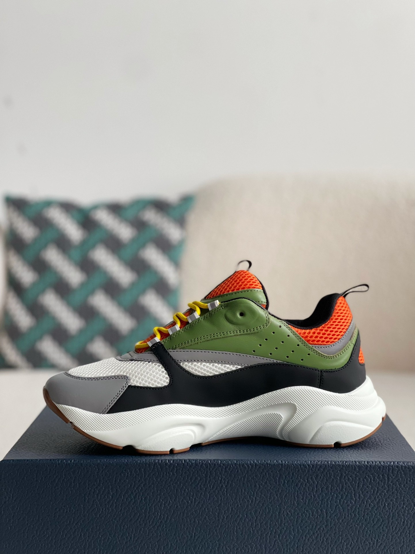 DIOR classic B22 Clunky Sneaker