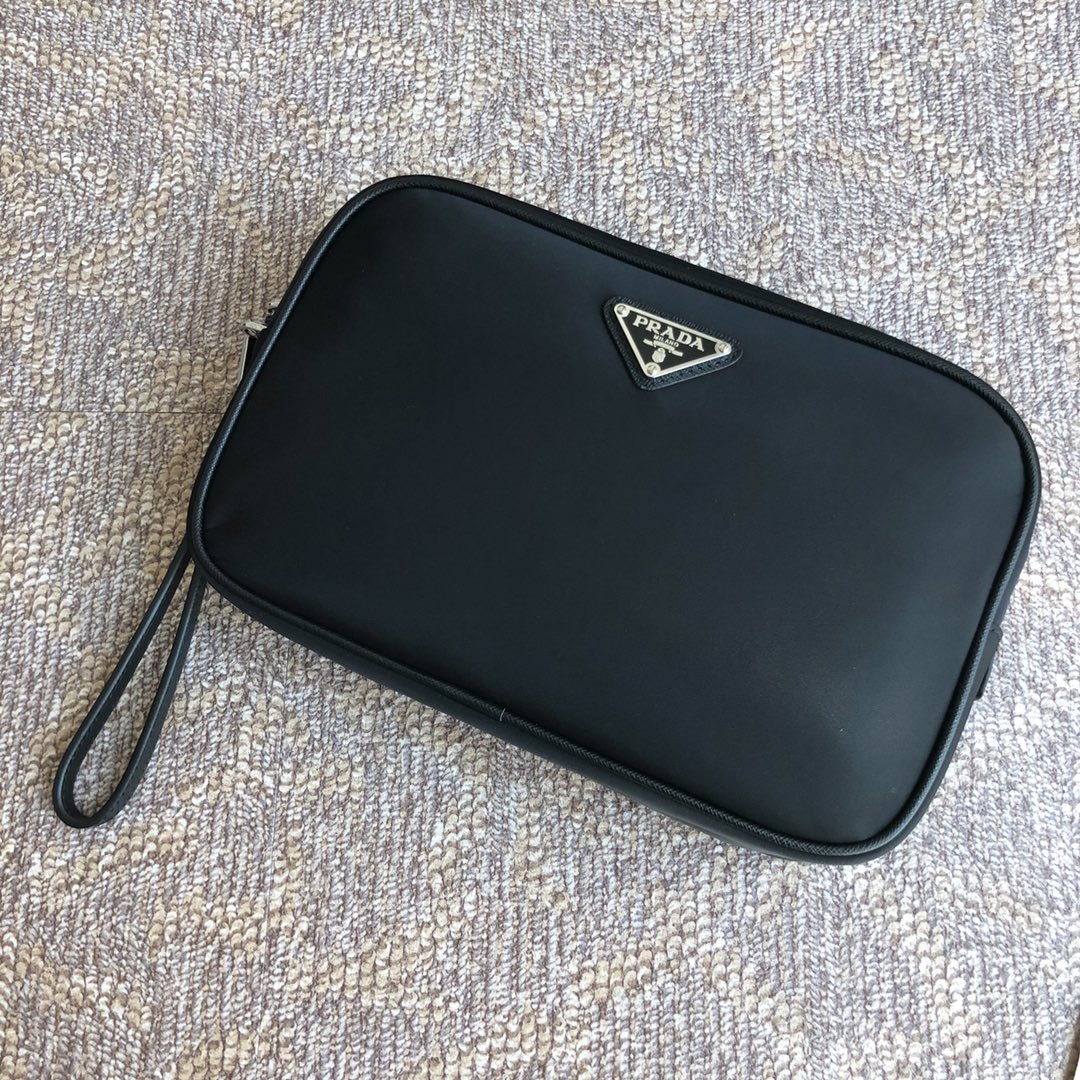 𝐏𝐑𝐀𝐃𝐀 2NE007 Triangle