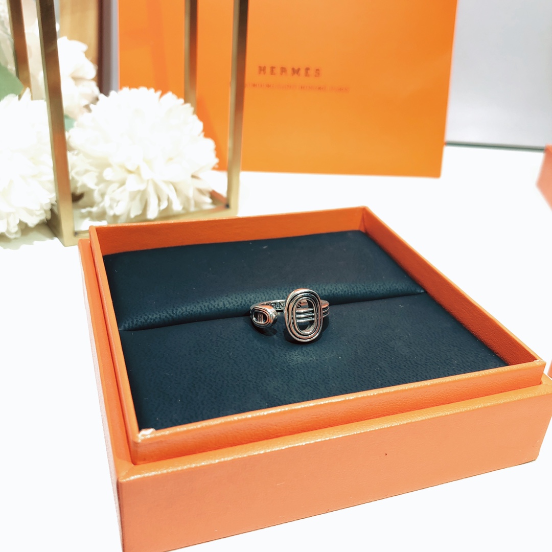 Hermes Rings