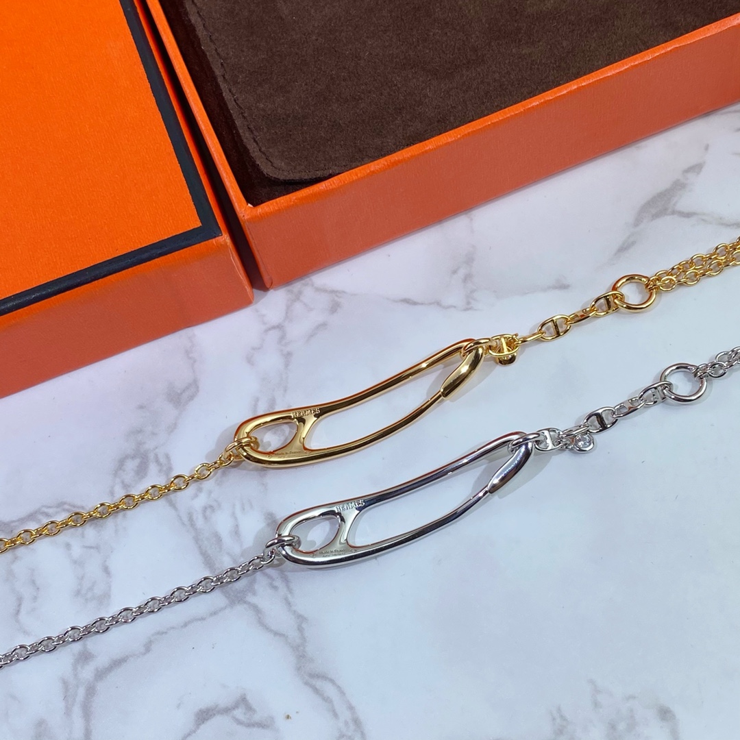 Hermes bracelet