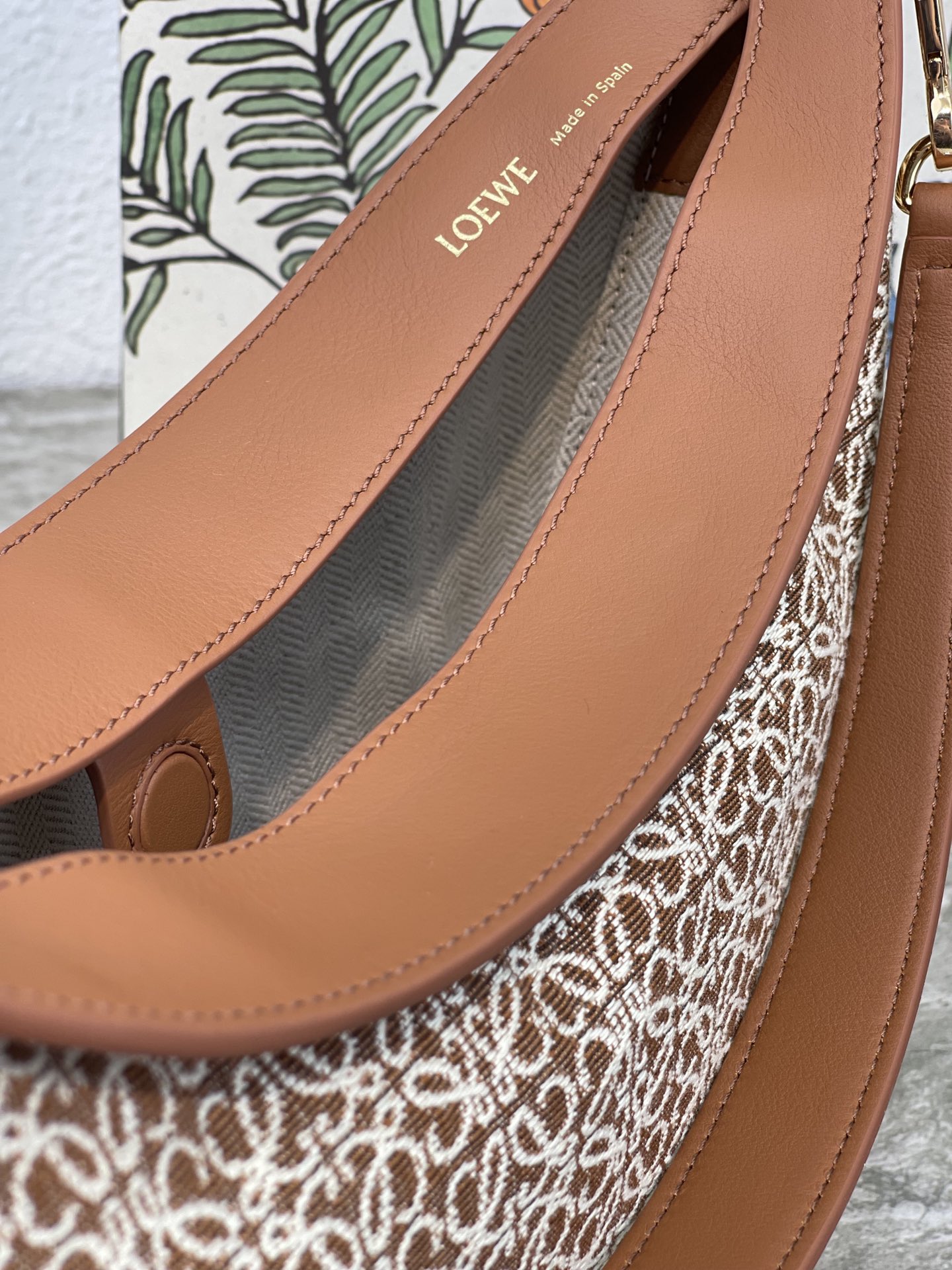 LOEWE Luna moon bag#10195