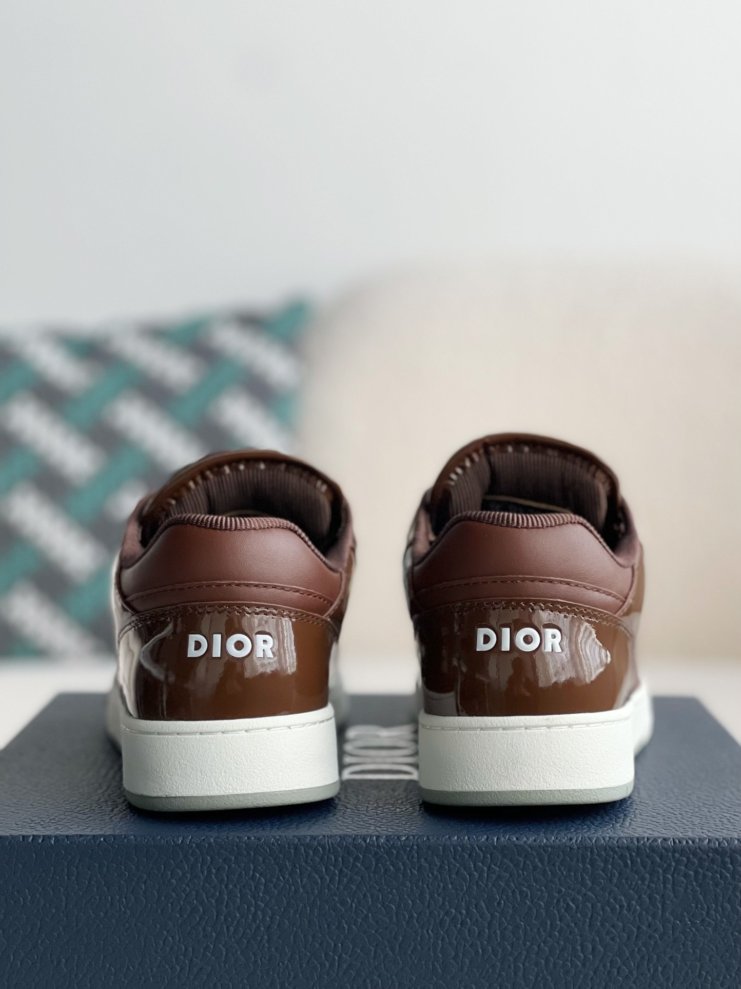 DIOR HIGH LEVEL B27 Sneaker