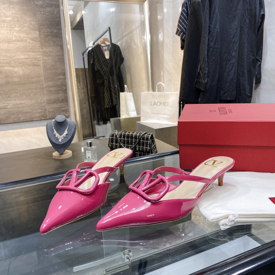 【Valentino】Valentino Rose Leather Buckle 4.5cm Mule Slippers