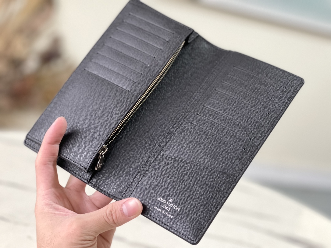 𝐋𝐎𝐔𝐈𝐒 𝐕𝐔𝐈𝐓𝐓𝐎𝐍   N62665