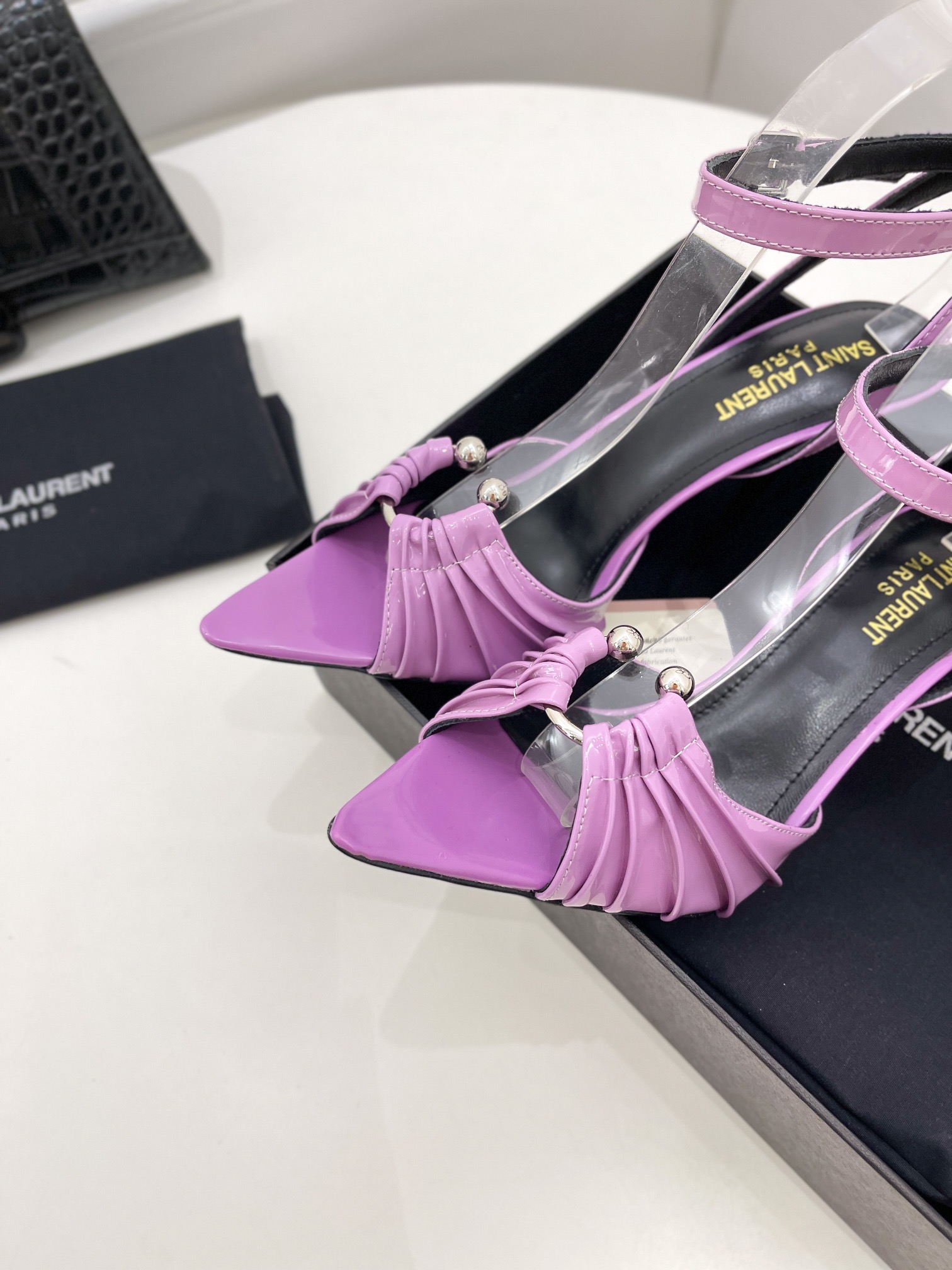 𝙎𝙖𝙞𝙣𝙩 𝙇𝙖𝙪𝙧𝙚𝙣𝙩 | 𝟐𝟎𝟐𝟏/𝐒𝐒 𝐧𝐞𝐰 YSL｜Roland 2022/fw early spring new baked high heels