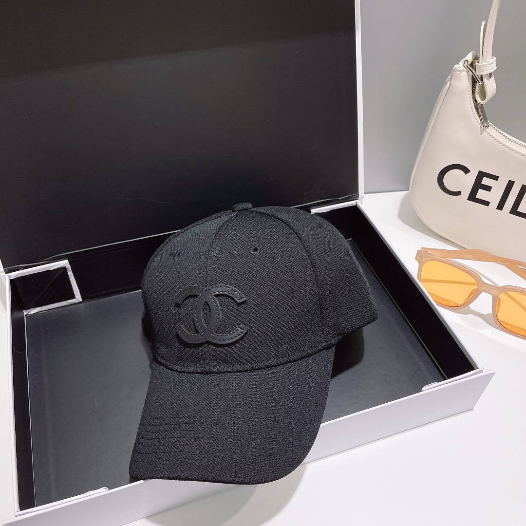 [CHANEL Chanel] new counter synchronization baseball cap
