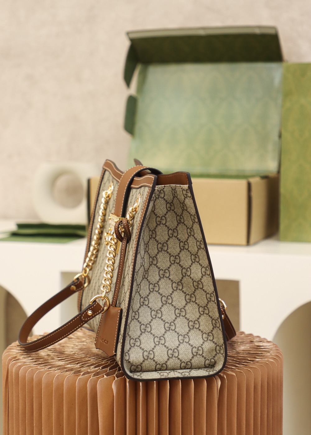 GUCCI 𝐏𝐚𝐝𝐥𝐨𝐜𝐤 series medium original leather #479197