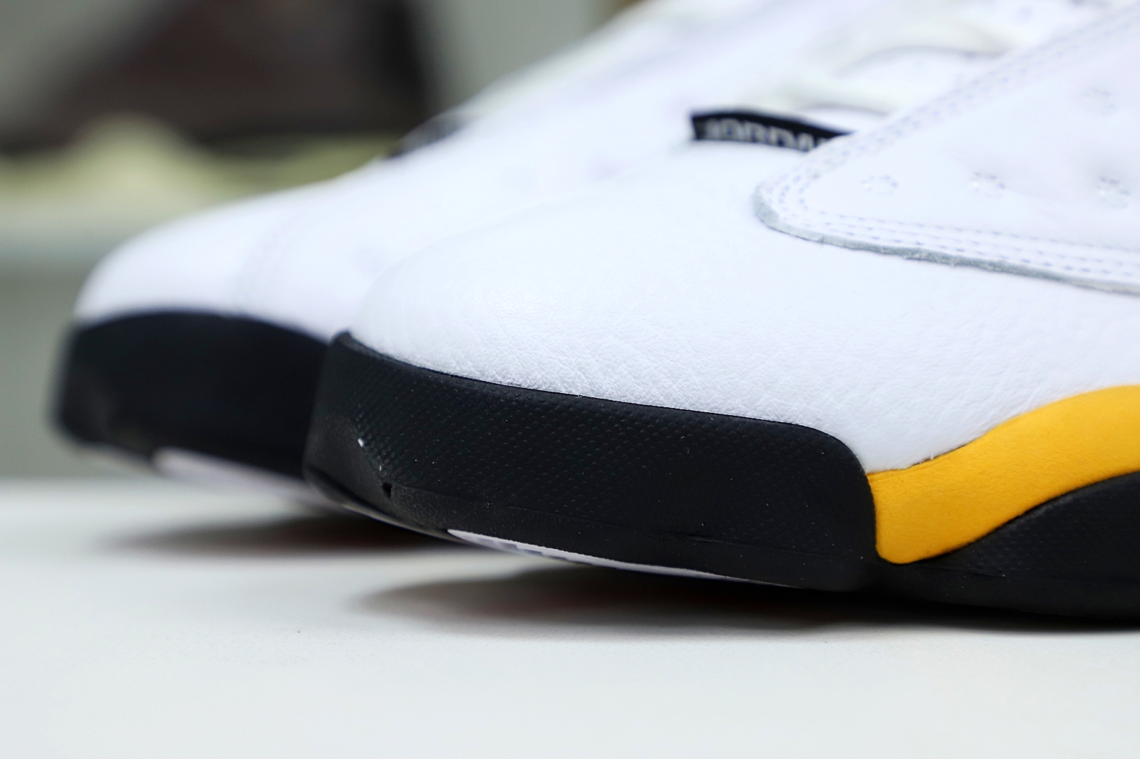 Jordan Air Jordan 13 retro del sol