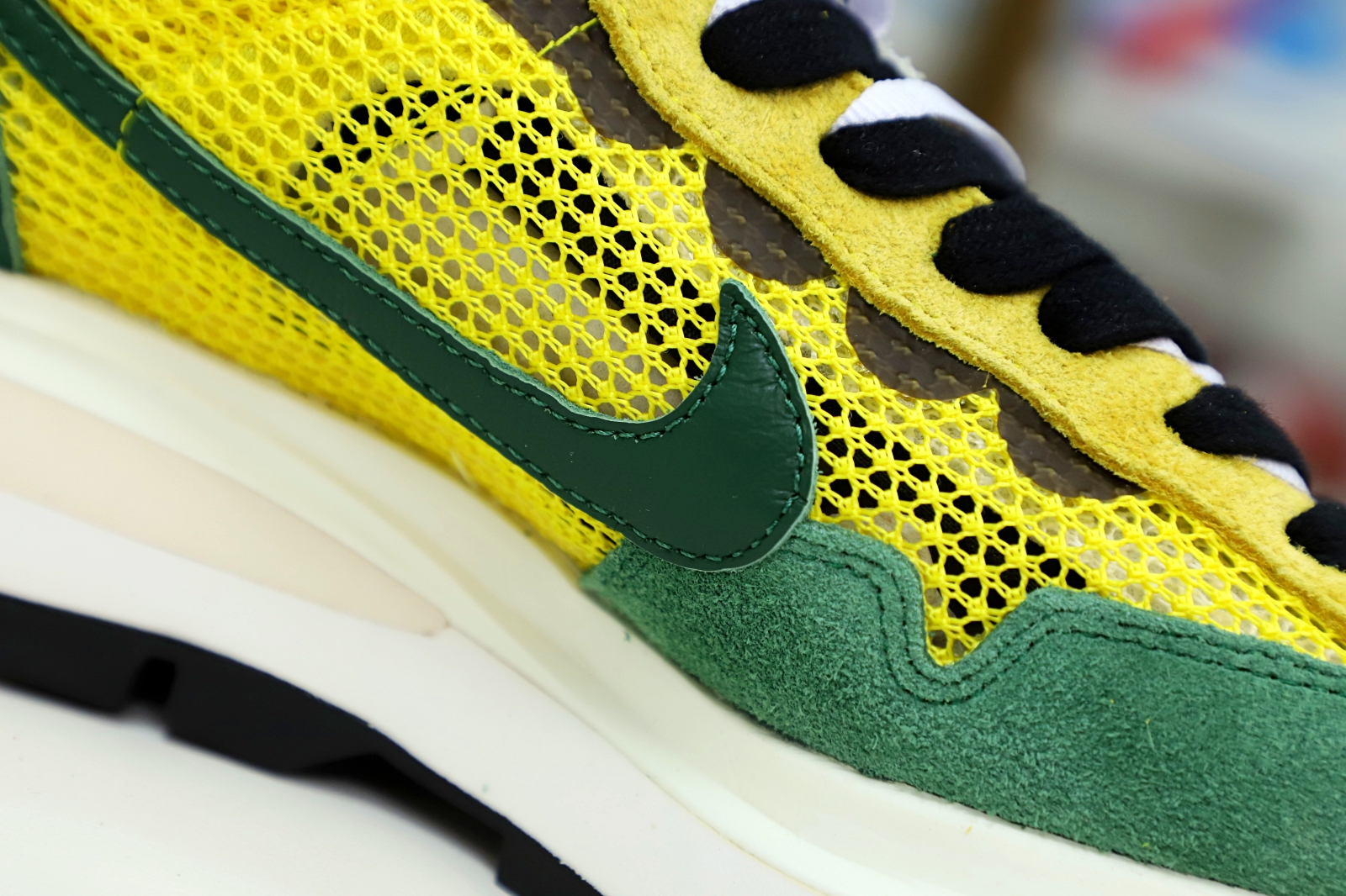 SACAI X VAPORWAFFLE TOUR YELLOW