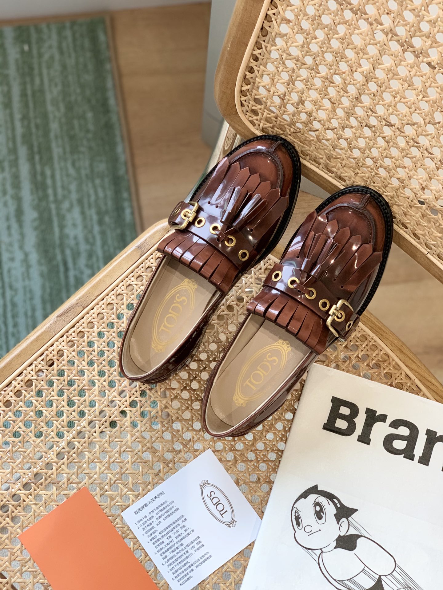 TOD'S 𝙏𝙊𝘿𝙎 2020FW new tasseled Le Fu shoes ✔️ buckle design retro literary ✔️