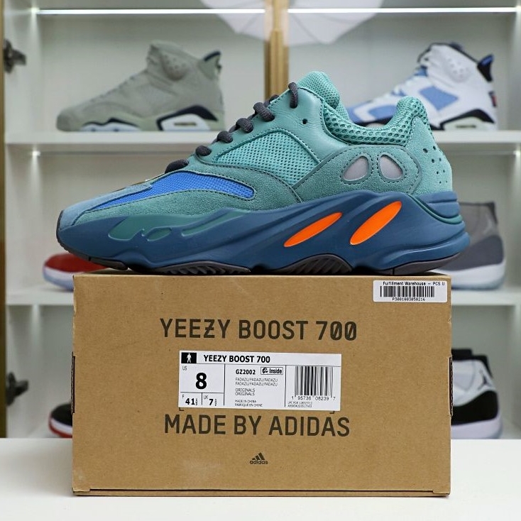 Yeezy boost 700 Faded