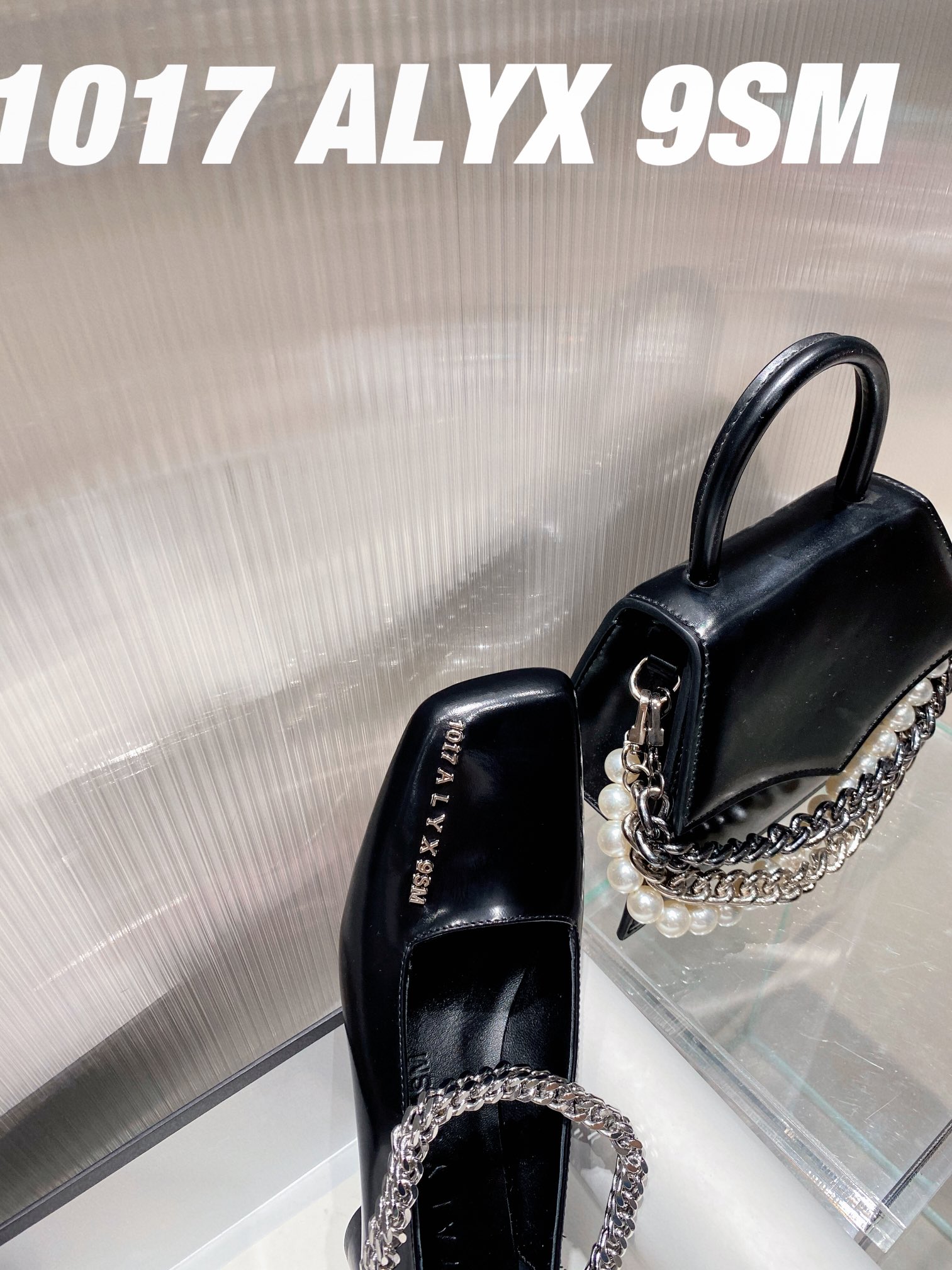 1017 ALYX 9SM chain high heels