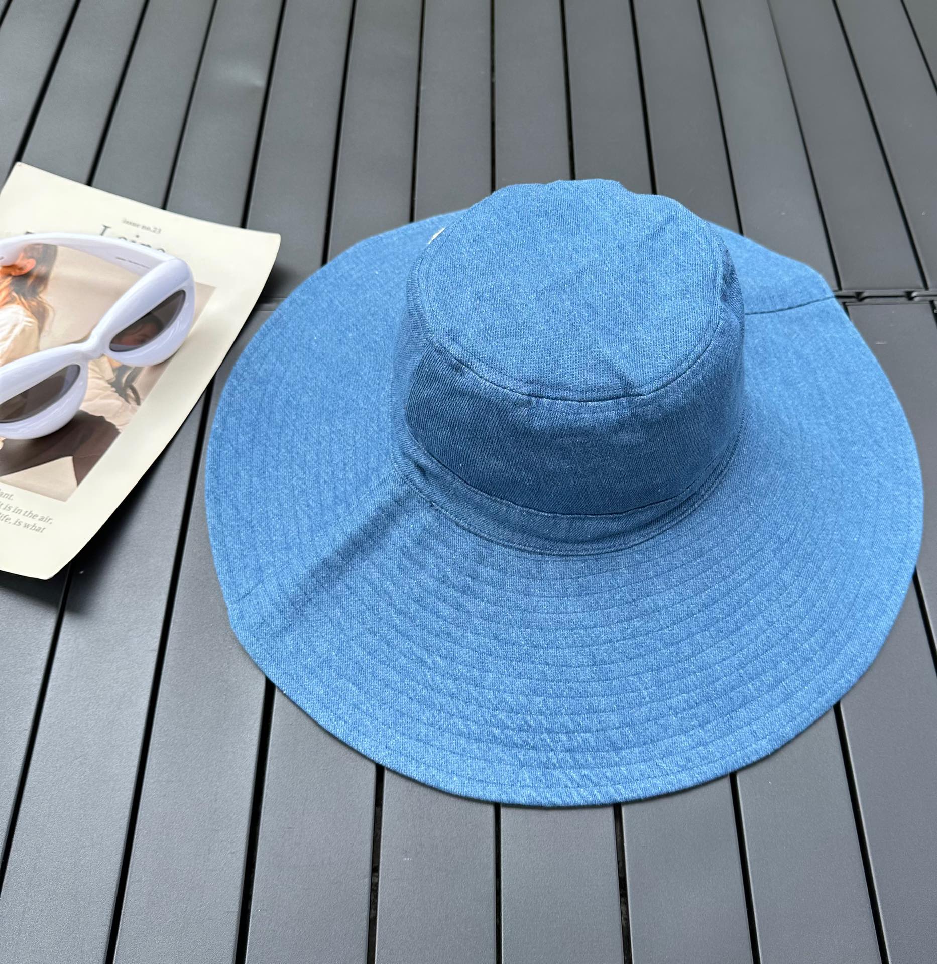 Loewe 23 Spring/Summer Canvas Cotton Baseball Cap Printed Letters