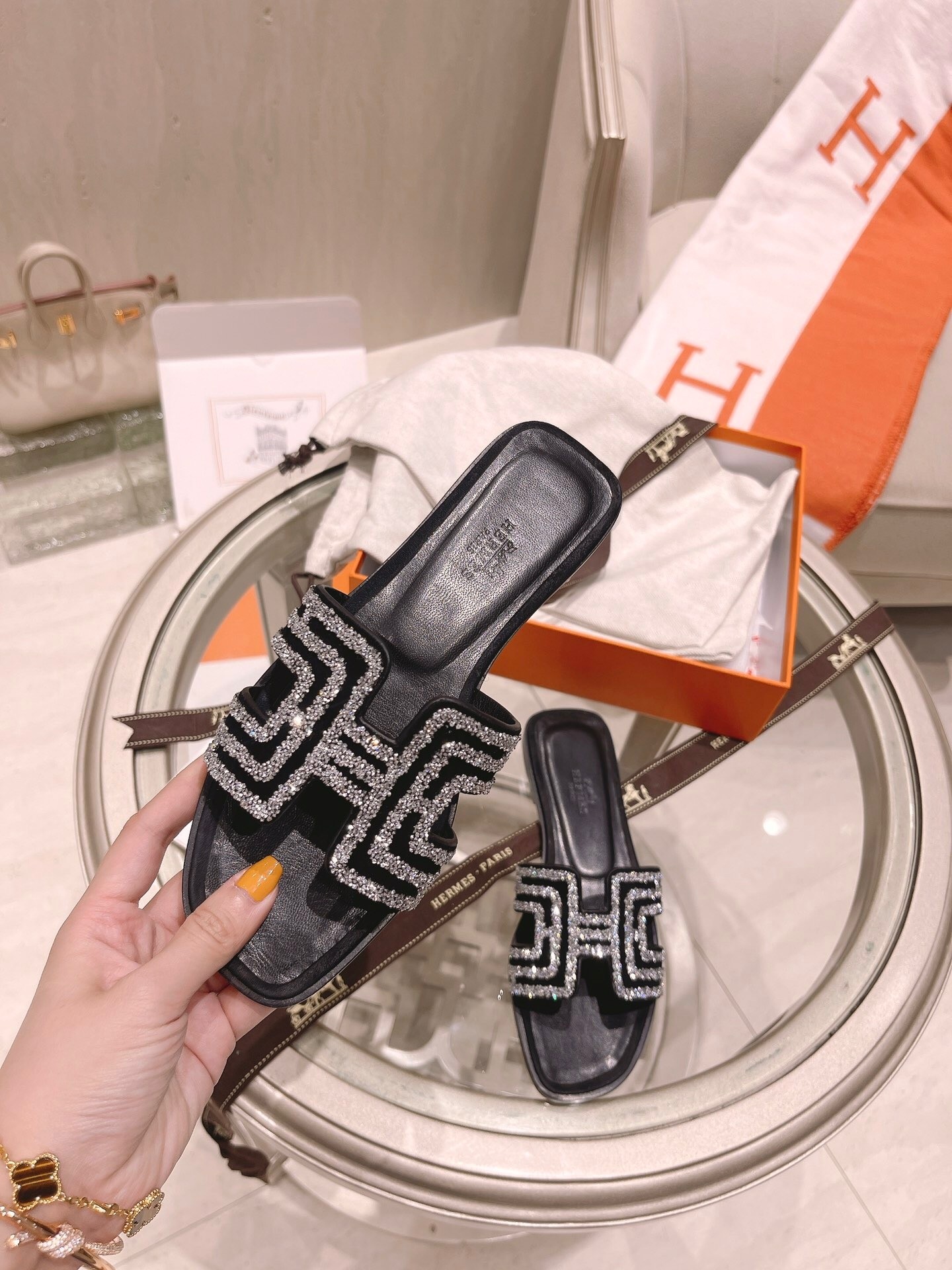 Hermes Classic H Slippers