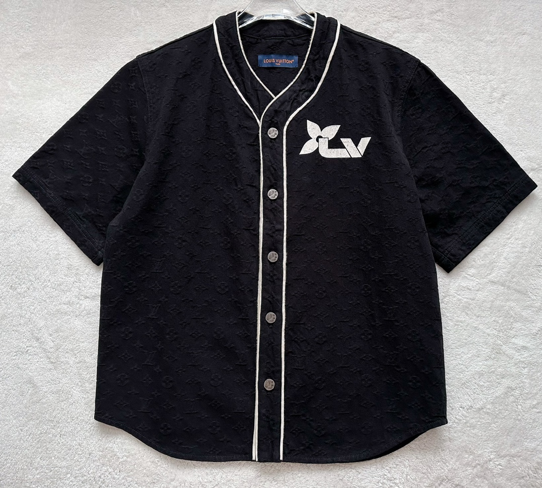 Louis Vuitton...New full flower black denim short-sleeved baseball uniform