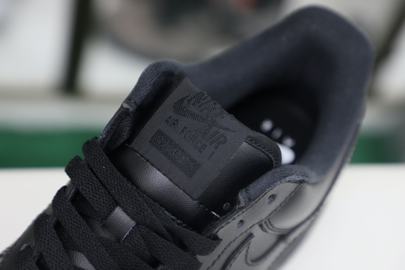 Supreme Nike Air Force 1 Low box logo