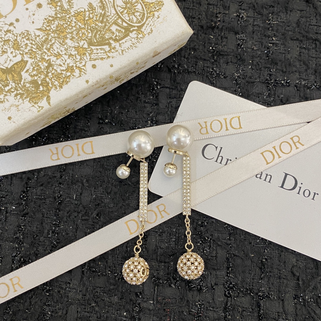 Dior stud earrings