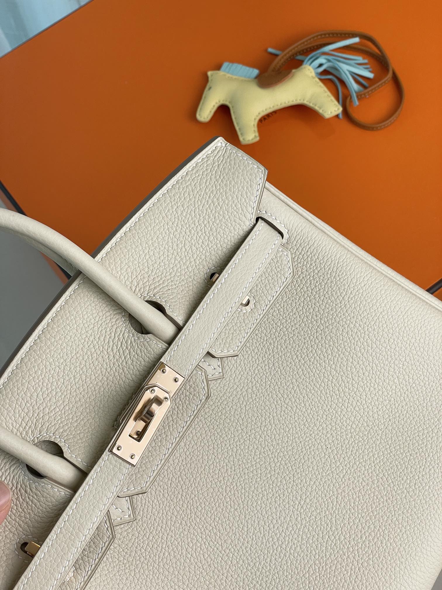 Birkin25 Milk Shake White Togo Rose Gold Button