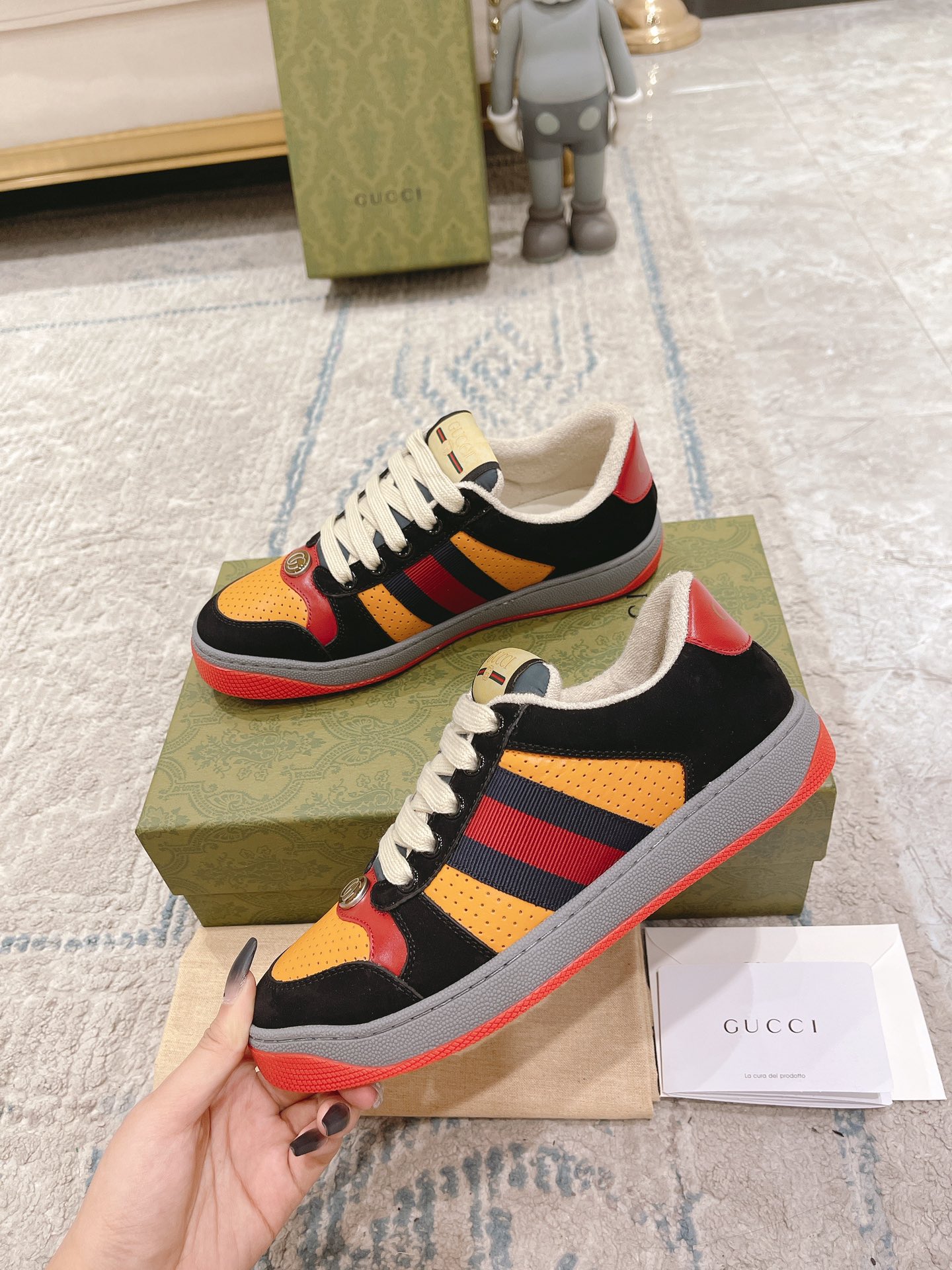 Gucci new upgraded small dirty shoes couple models